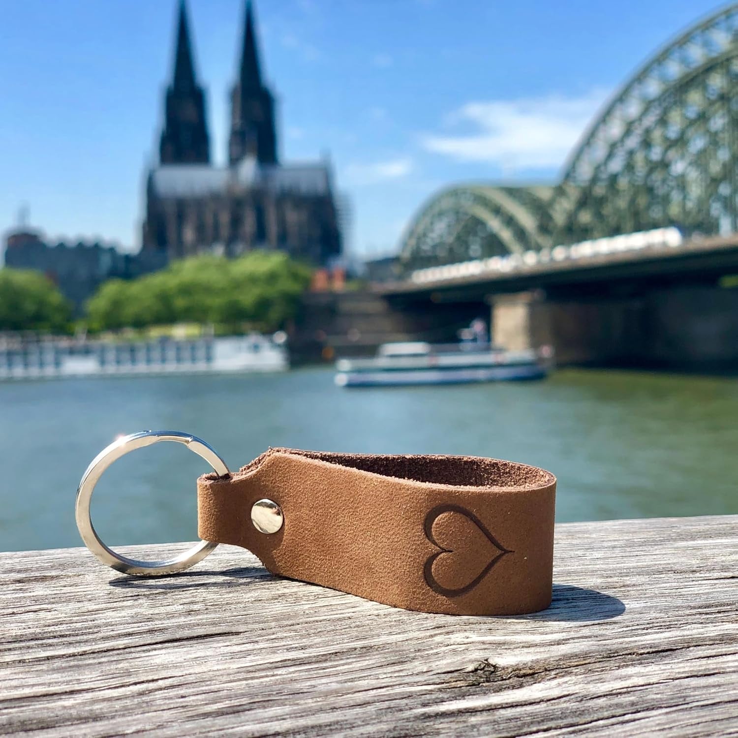 Engraved Leather Heart Keyring: image 2
